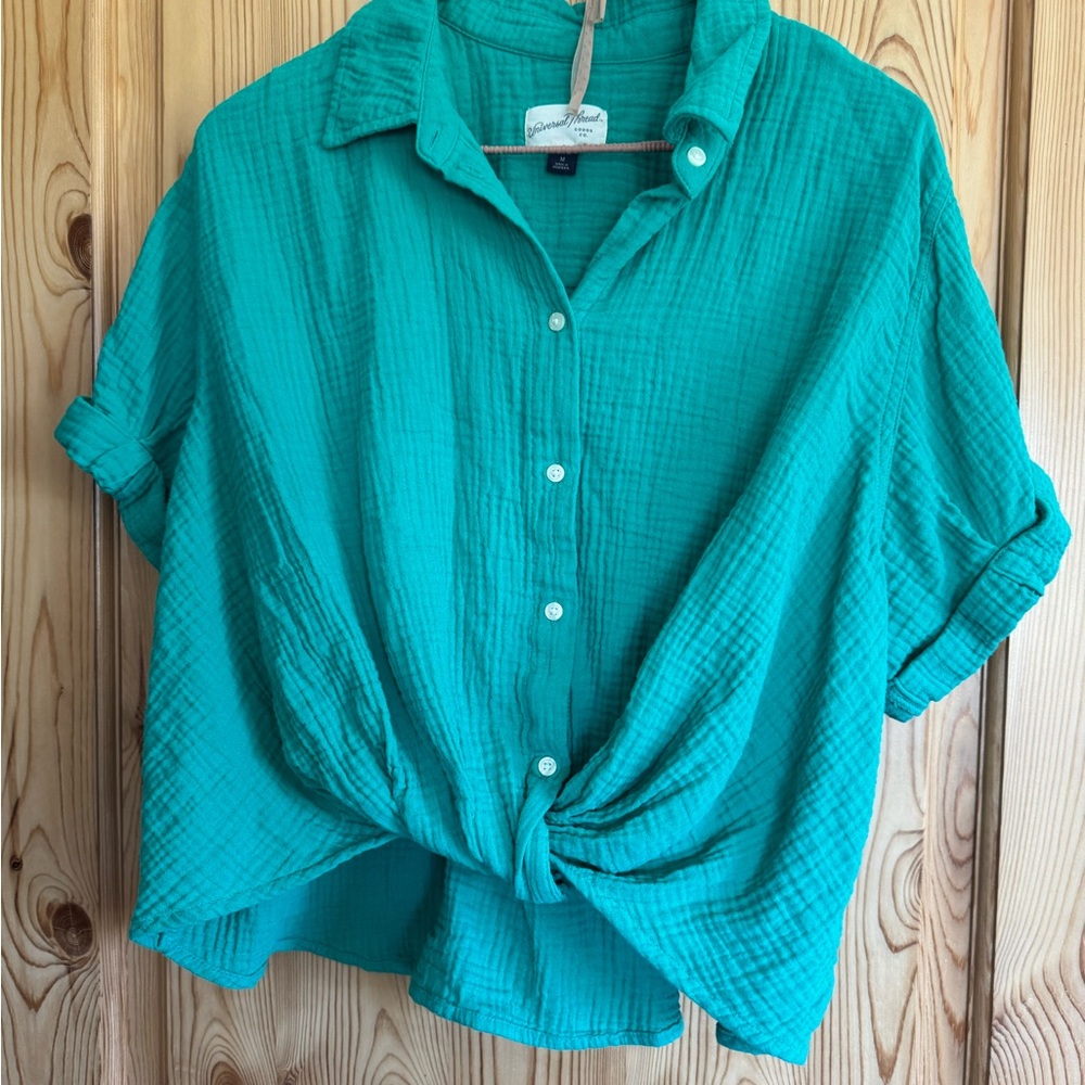Teal Button-Up Women's Crop Top